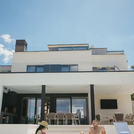Amarande Luxury *