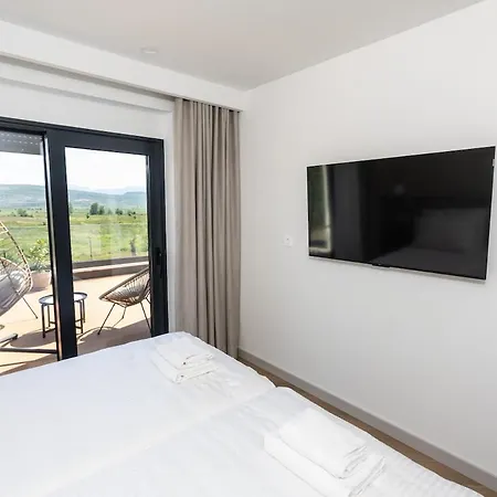 Amarande Luxury * Ljuti Dolac