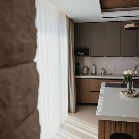 Amarande Luxury Ljuti Dolac